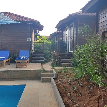 Waterscape Beach Resort Vagator Ngoại thất bức ảnh