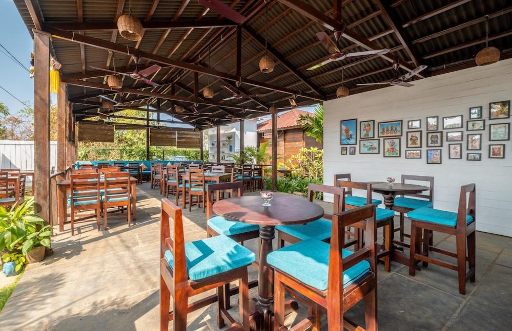 Waterscape Beach Resort Vagator Ngoại thất bức ảnh