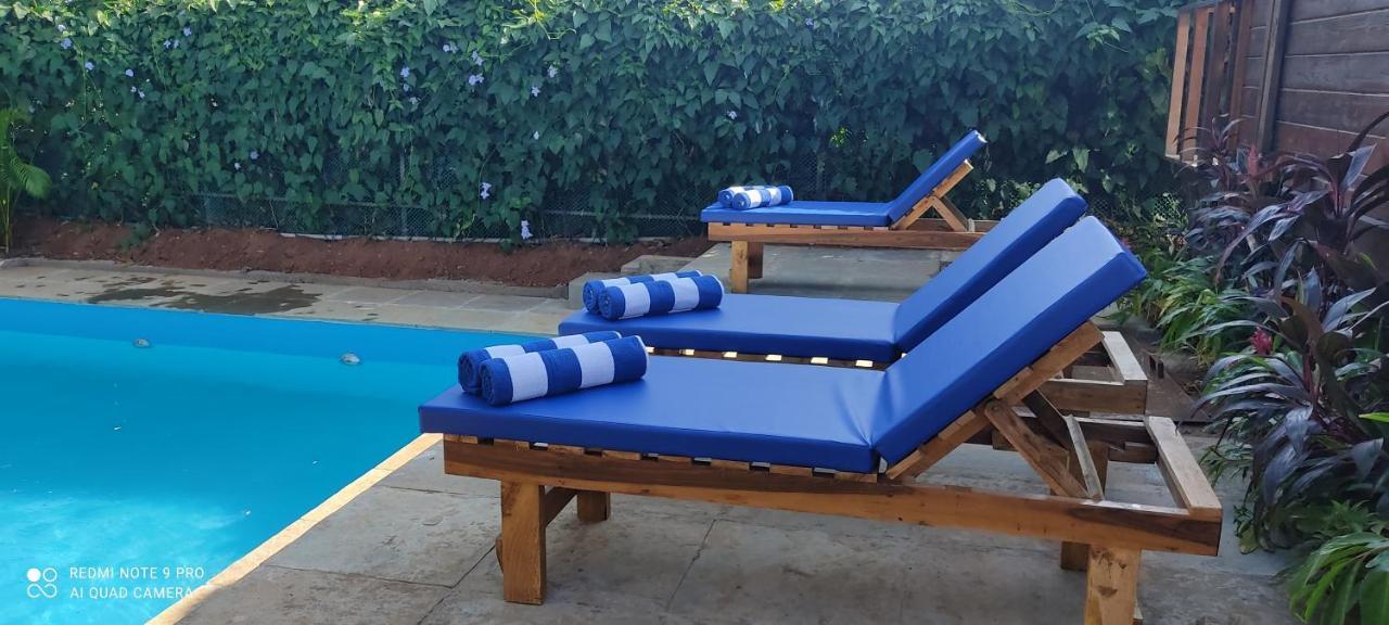 Waterscape Beach Resort Vagator Ngoại thất bức ảnh