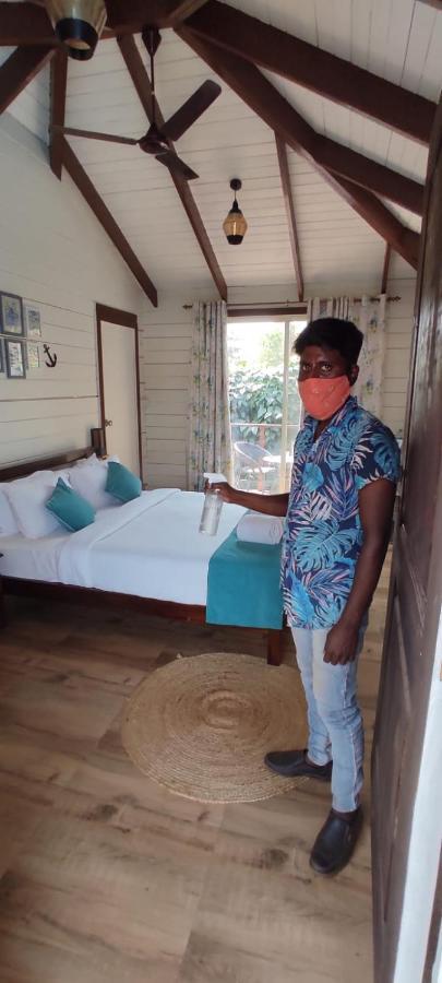 Waterscape Beach Resort Vagator Ngoại thất bức ảnh